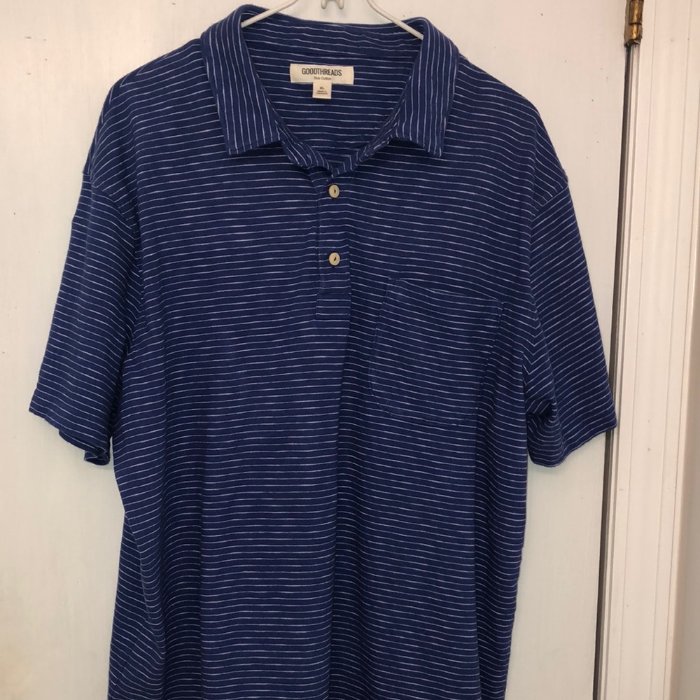 Good threads Polo. Size XL.